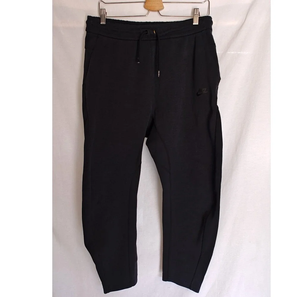 Nike Tech Fleece Joggers‎ Mens Large Black Tapered Cone Sweatpants 928507-011